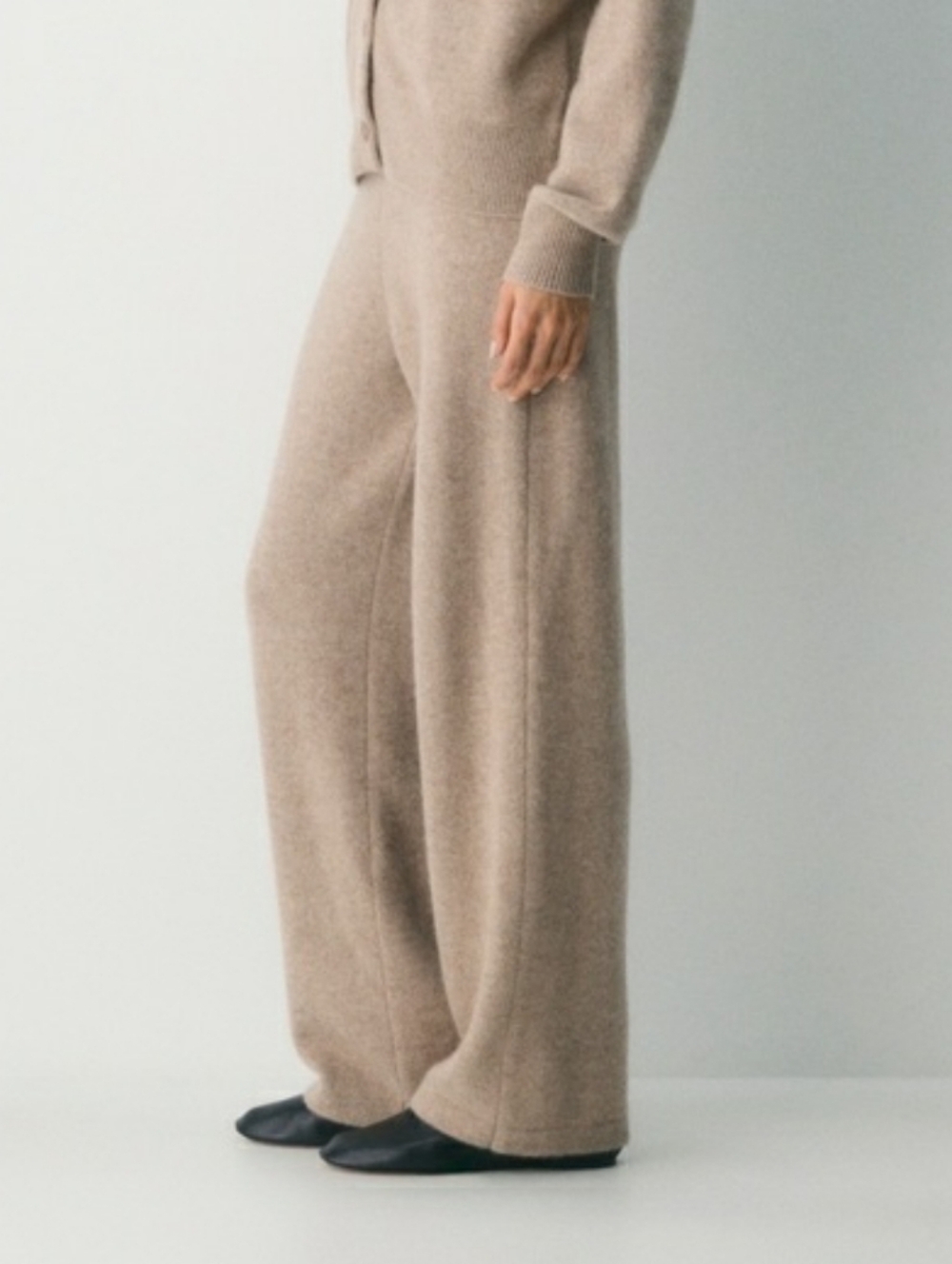 Saks Fifth Avenue 100% Cashmere Wide-Leg Knit Pants in Cream - Picture 2 of 16